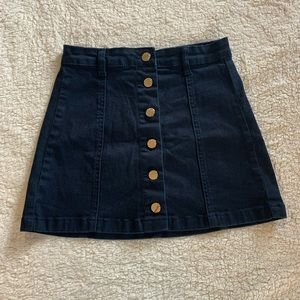 Button front miniskirt